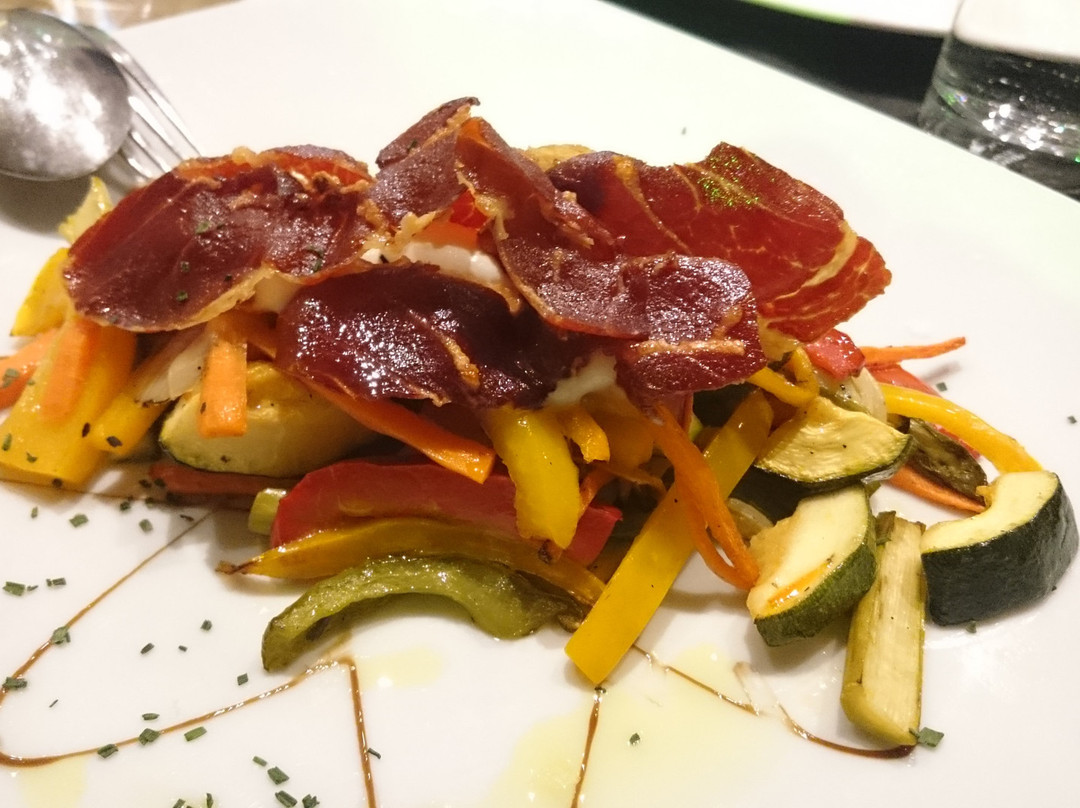 Llora餐馆和美食-Sargantana Restaurant