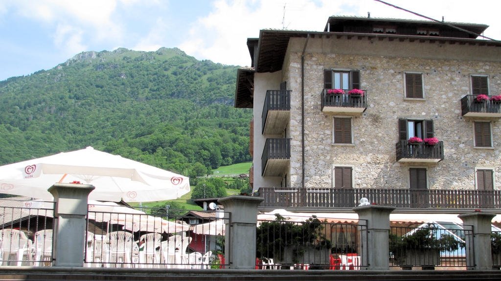 Hotel Carrara-浴室