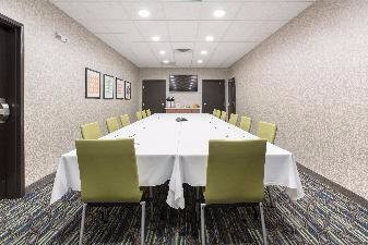 Holiday Inn Express & Suites Rapid City - Rushmore South By IHG