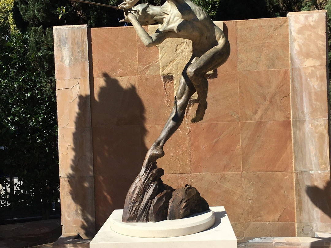Richard MacDonald Fine Art景点图片