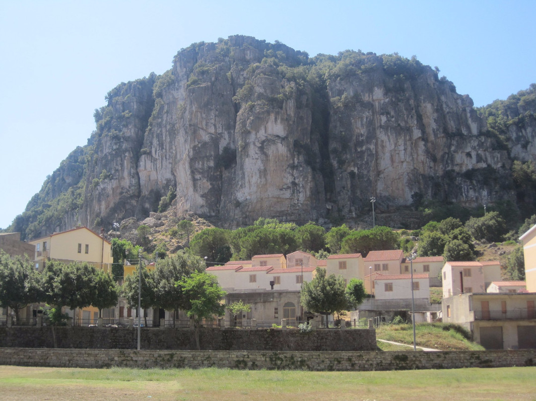 Museo d'Arte Contemporanea a cielo aperto-Ulassai必去景点