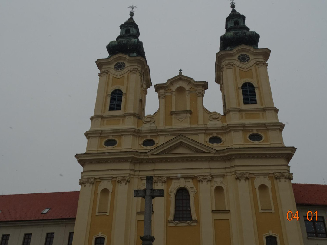Piaristický kostol sv. Ladislava景点图片
