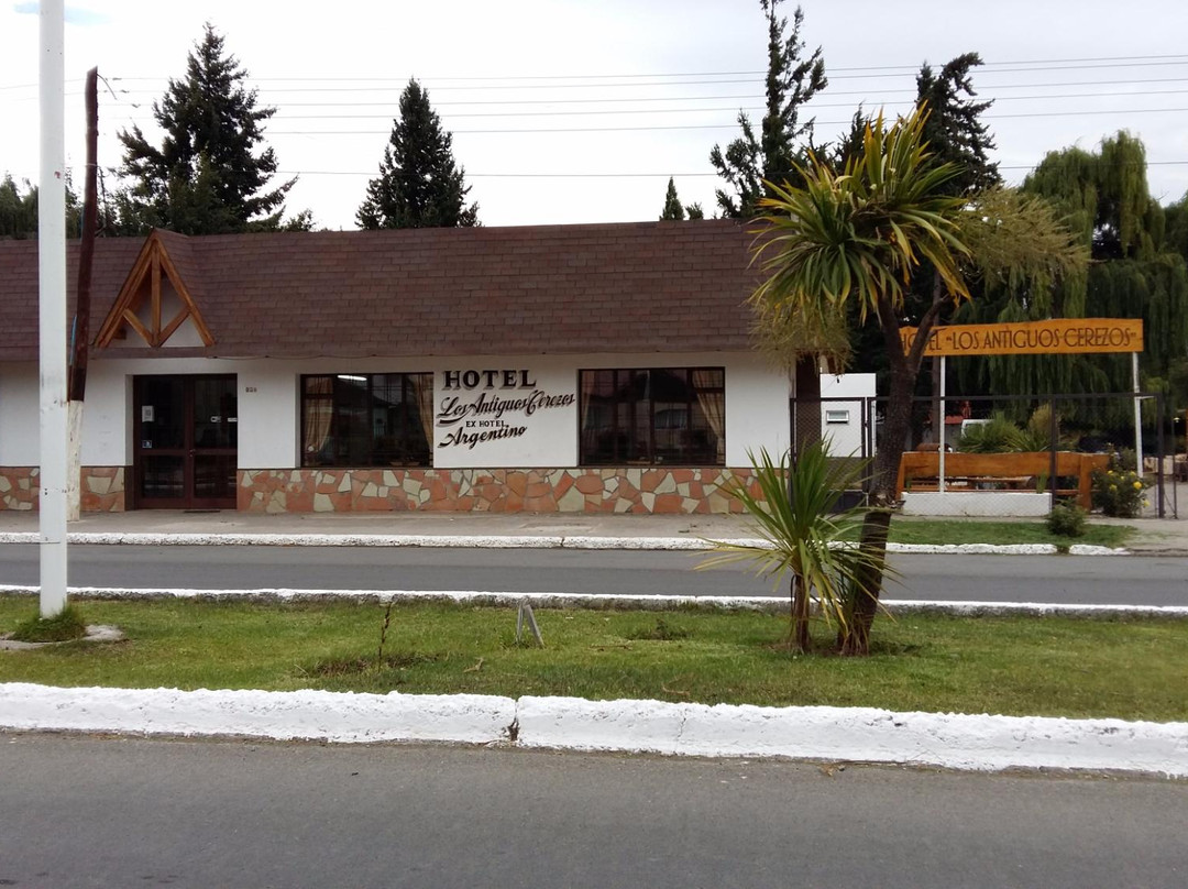 Los Antiguos酒店住宿-Hotel Los Antiguos