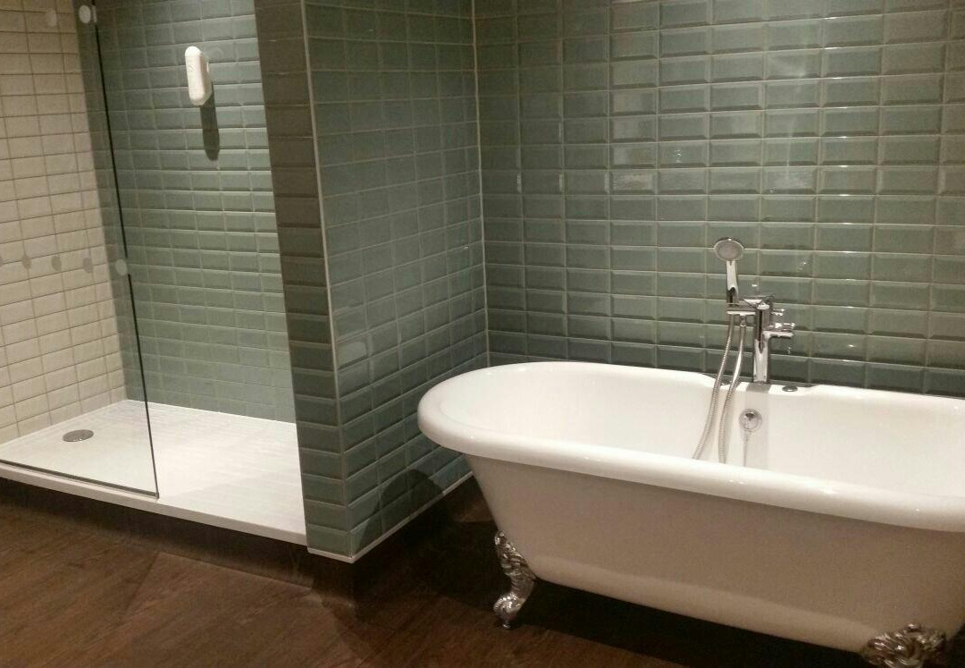 The Golden Hope Hotel主图