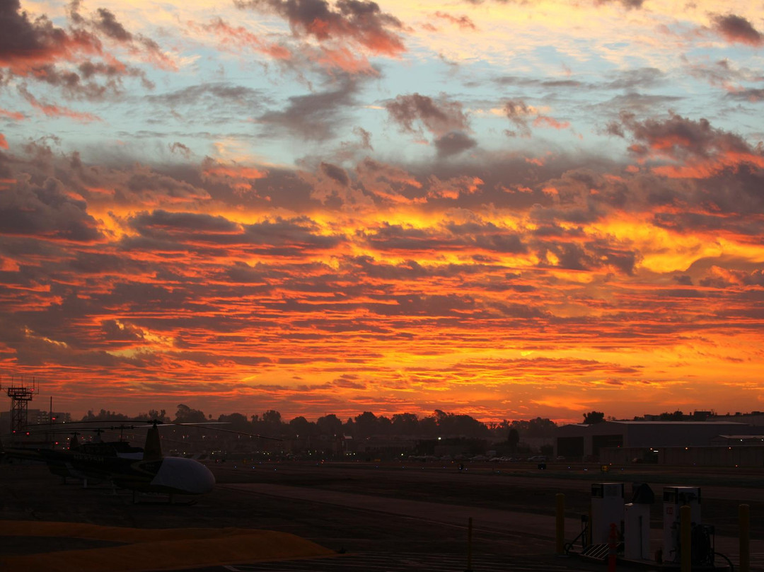 Star Helicopters-霍桑市必去景点