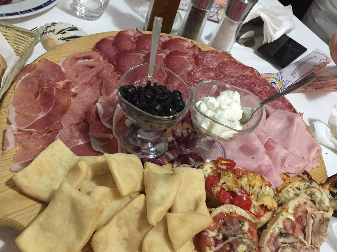 Punta Marina Terme酒店住宿-Hotel Nettuno