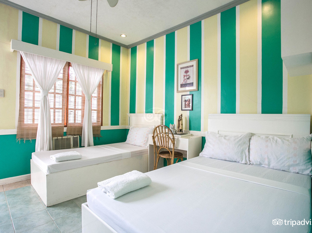 MaryGold Beachfront Inn