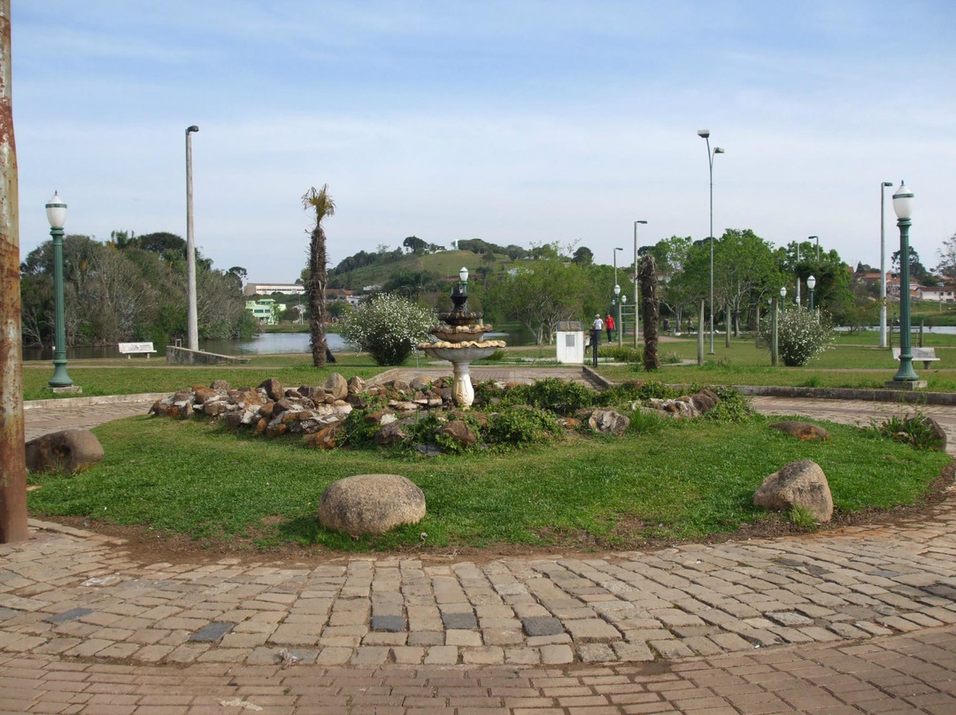 Parque Lacustre-Castro必去景点