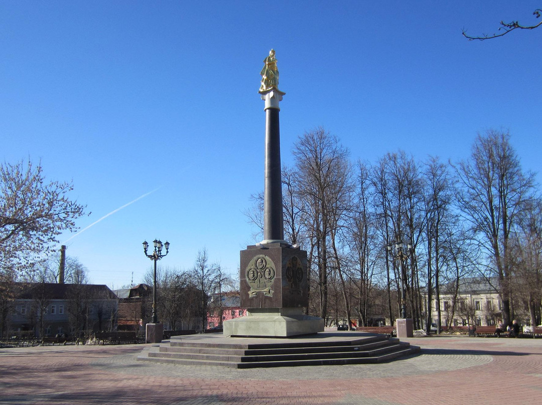 Monument to Catherine the Great景点图片