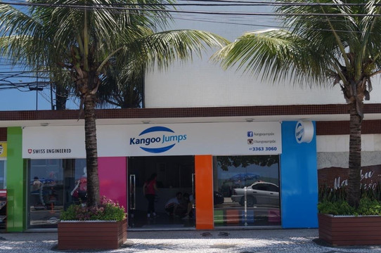 Kangoo Jumps-康泊琉海水浴场必去景点