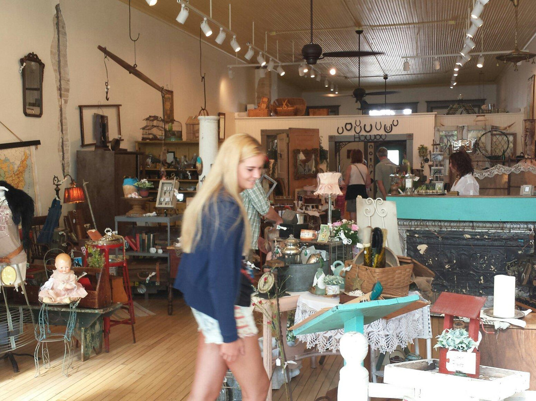 Calamity Janes-Lake Mills必去景点