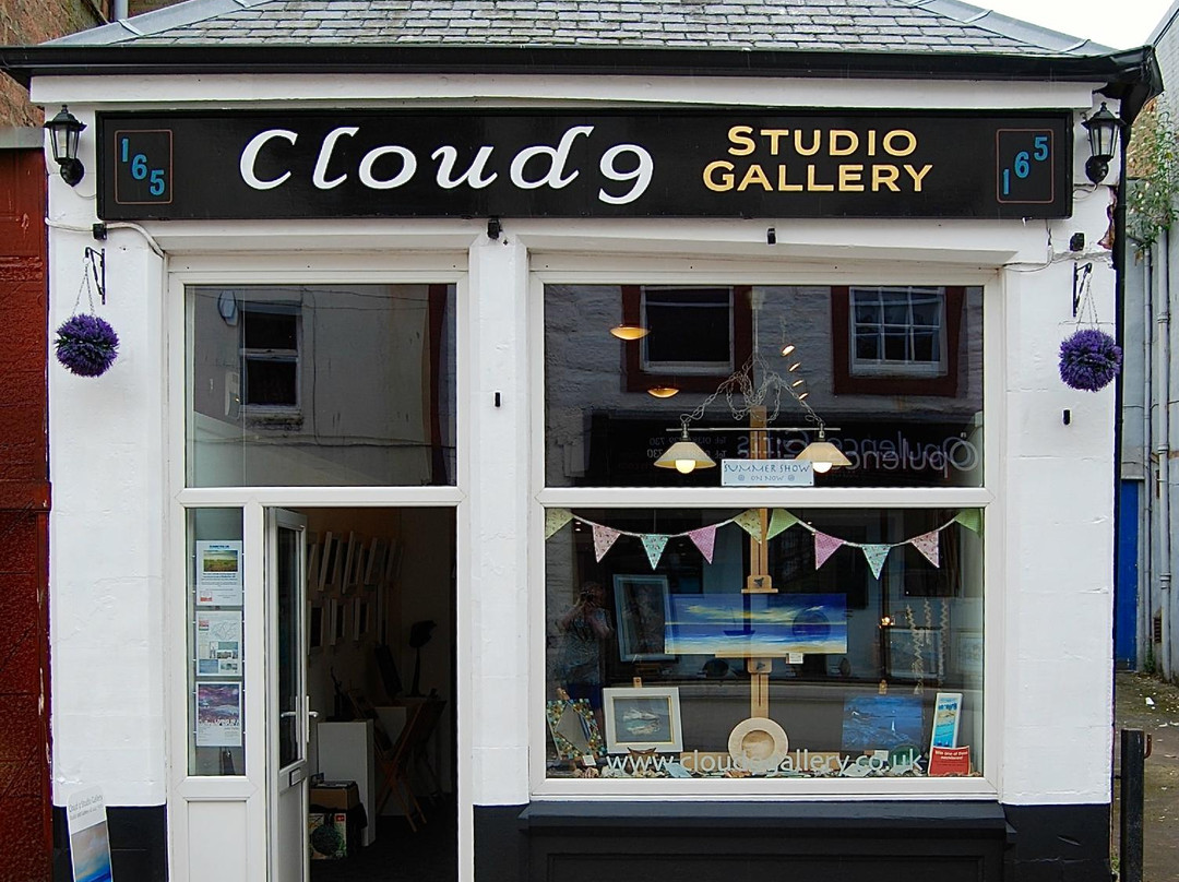 Cloud 9 Studio Gallery-邓弗里斯必去景点