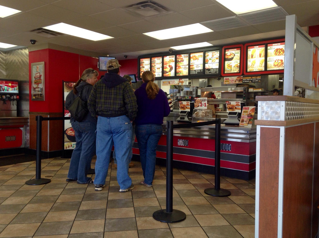 Spencer餐馆和美食-Hardee's