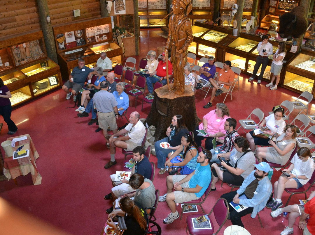 Oakville Indian Mounds Education Center-Danville必去景点