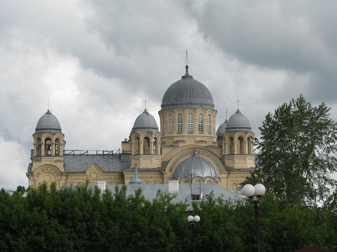 Holy Cross Cathedral of St. Nicholas Monastery景点图片