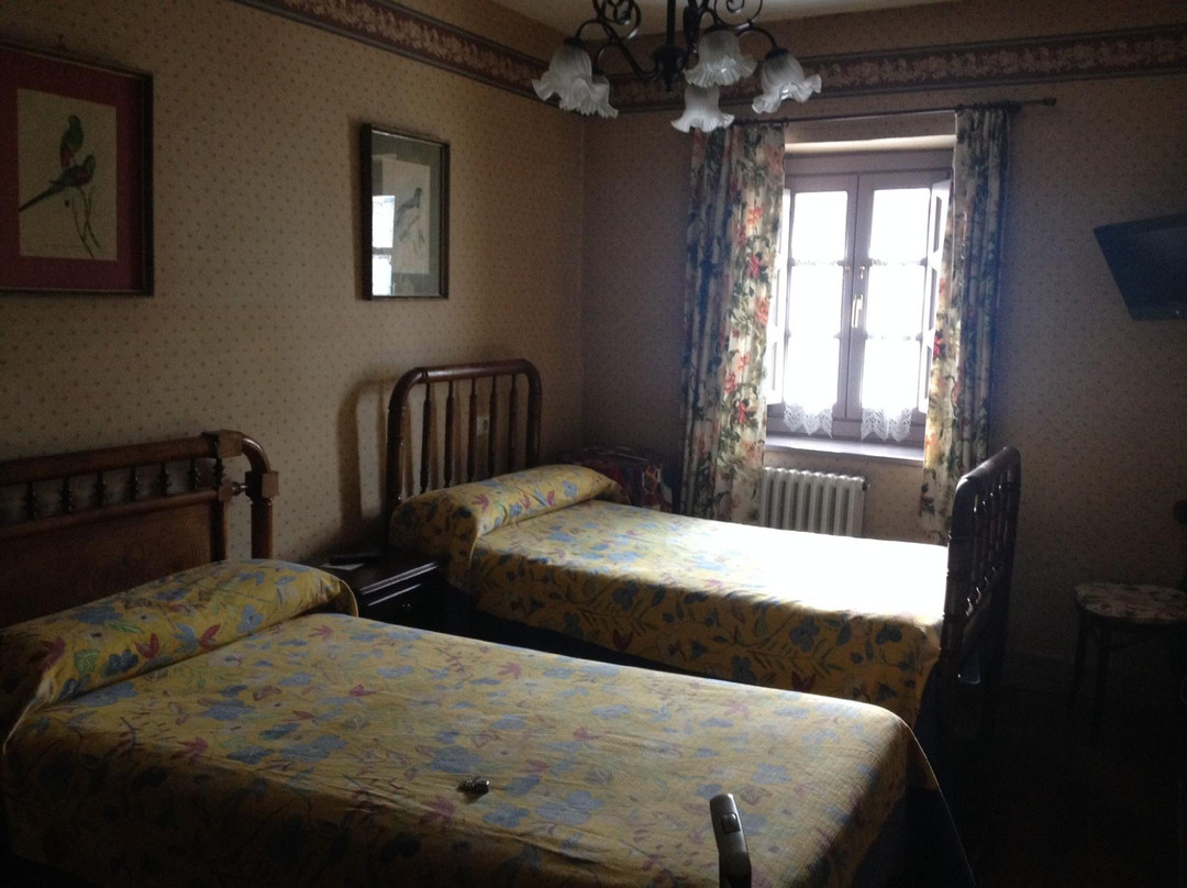 欧玛嘉宝酒店主图