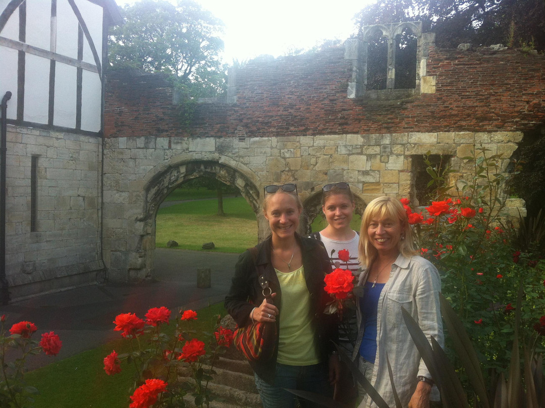 Walking Tours - Association of Voluntary Guides-约克必去景点