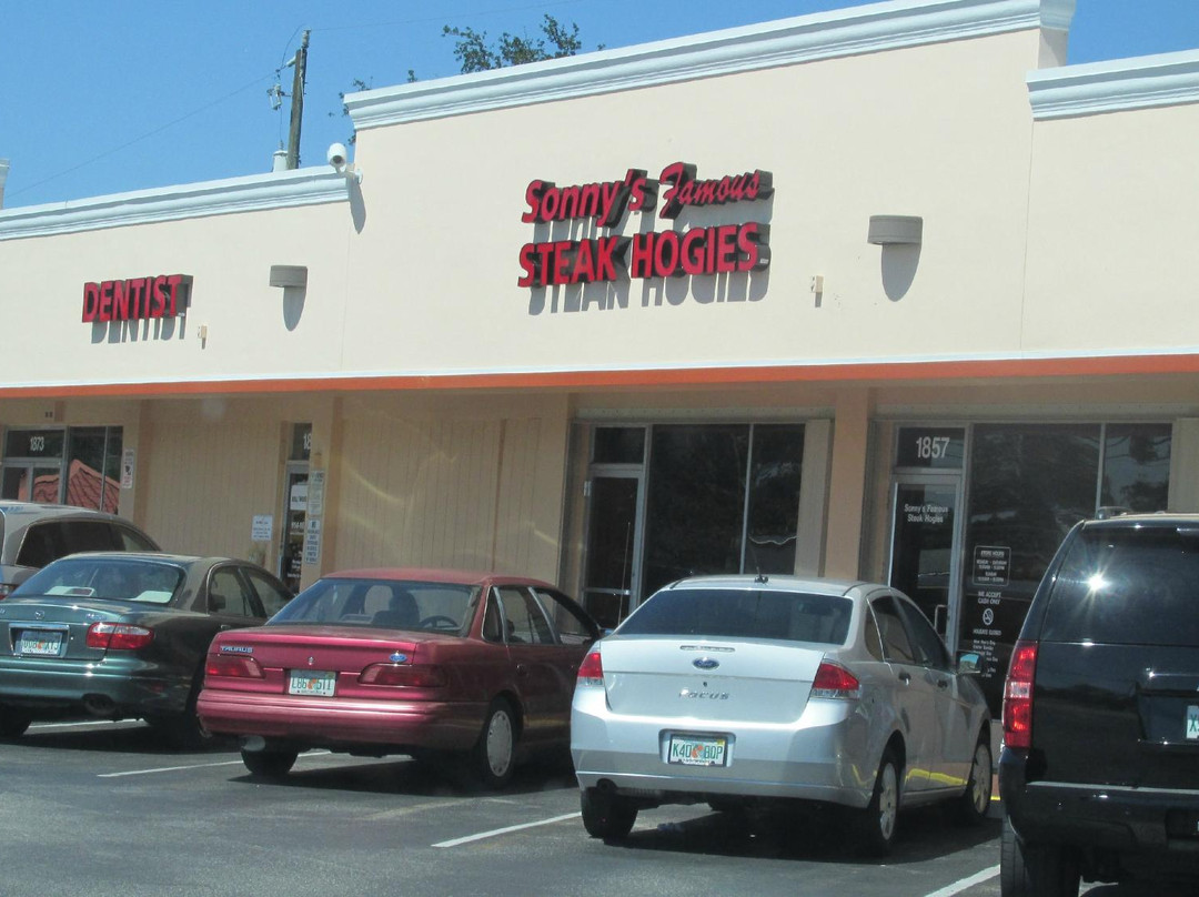 Sonny's Famous Steak Hogies