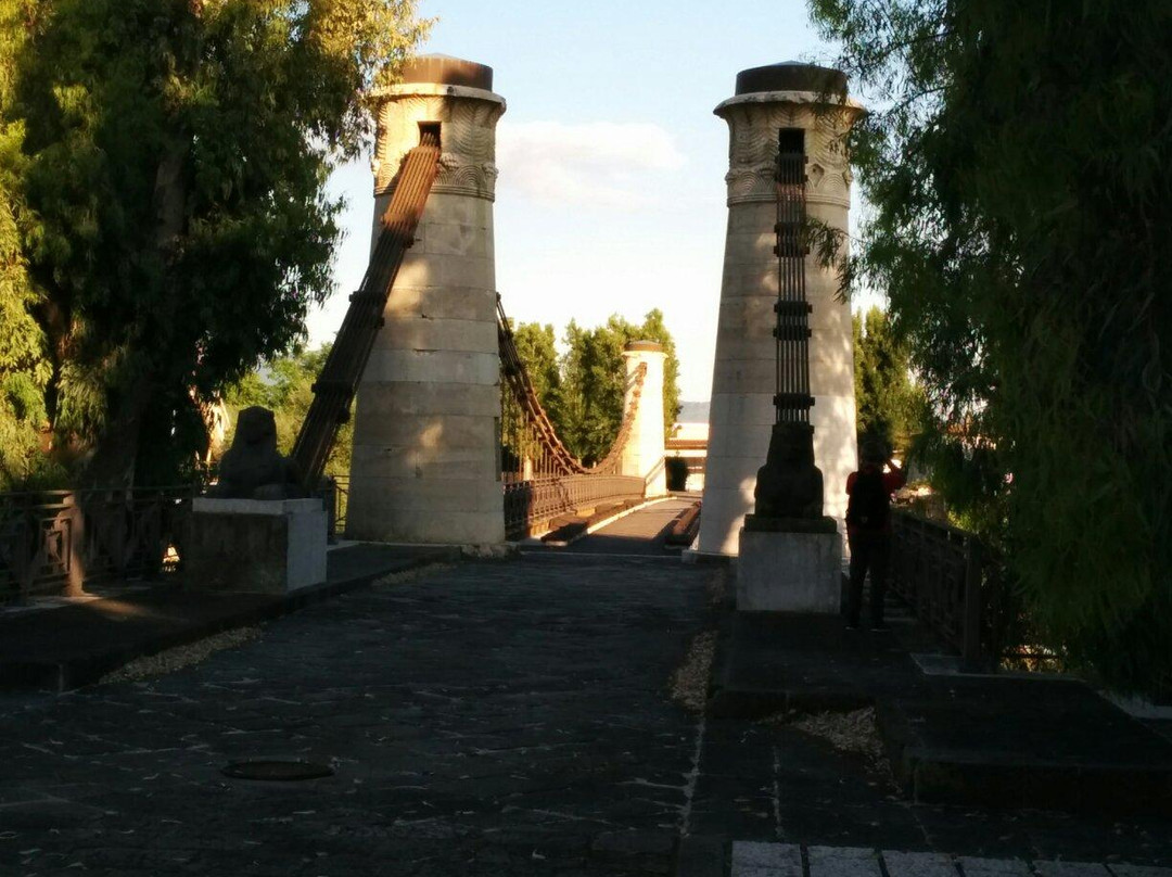 Ponte Real Ferdinando景点图片