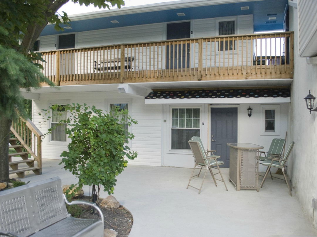 Fort Loudon Inn