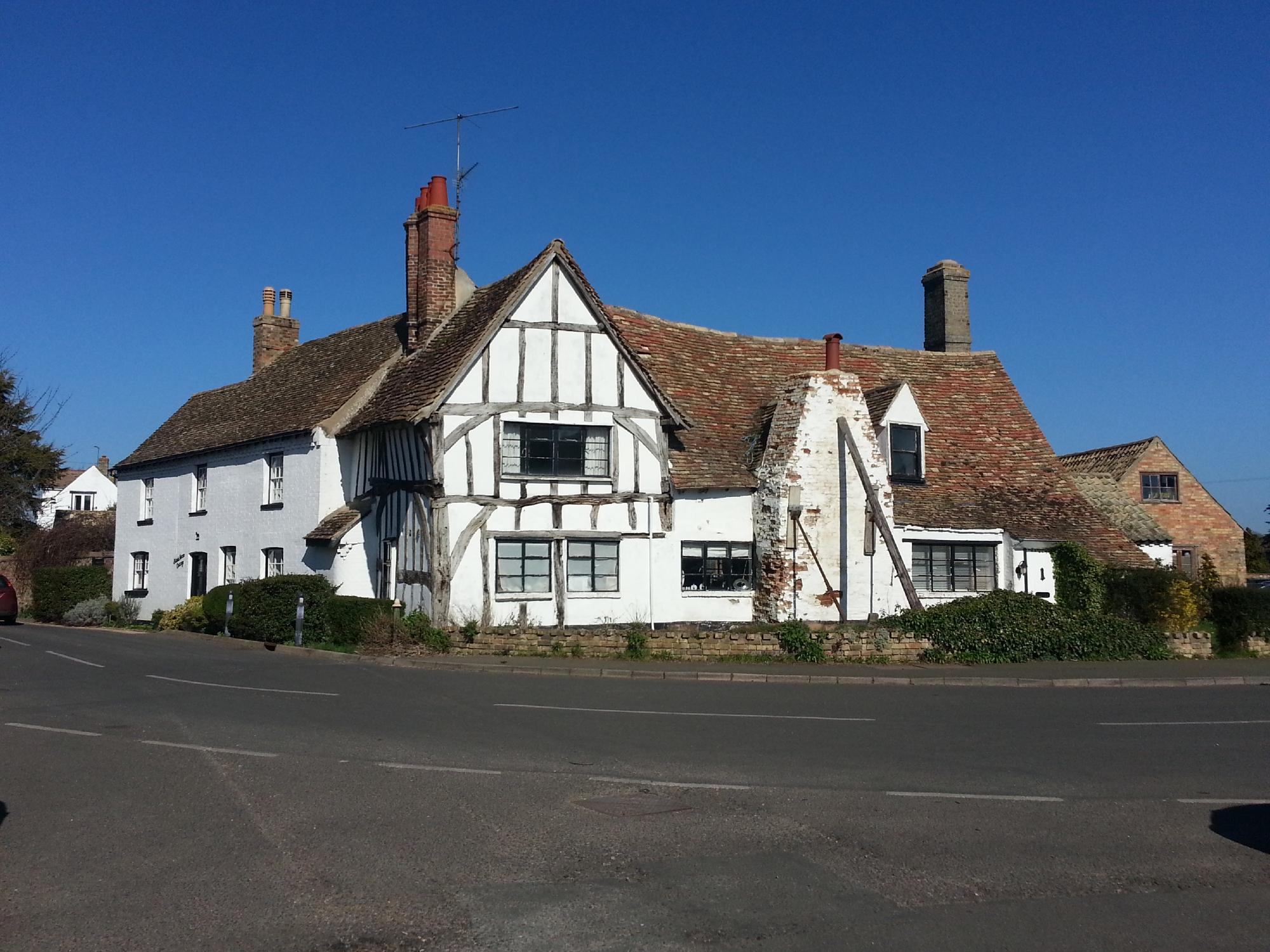 Cheriton House-客卧