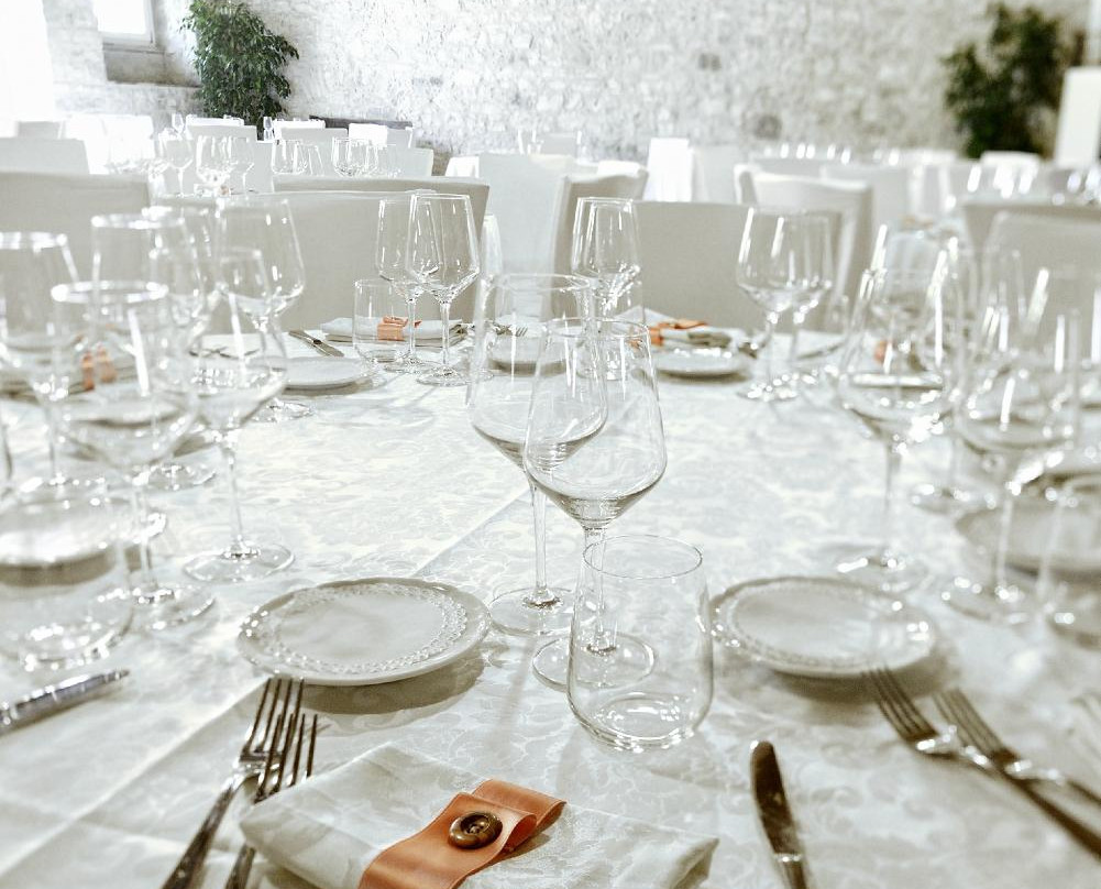 Casalciprano餐馆和美食-La Piana Dei Mulini