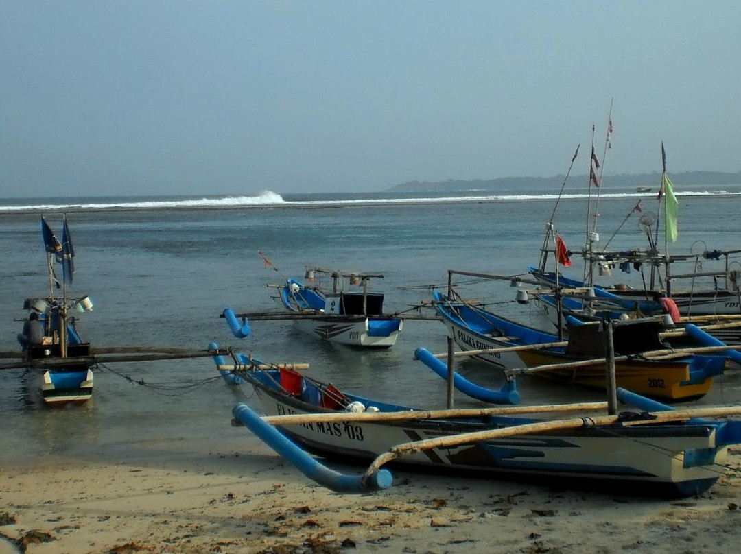 Ujung Genteng Beach-苏加武眉必去景点