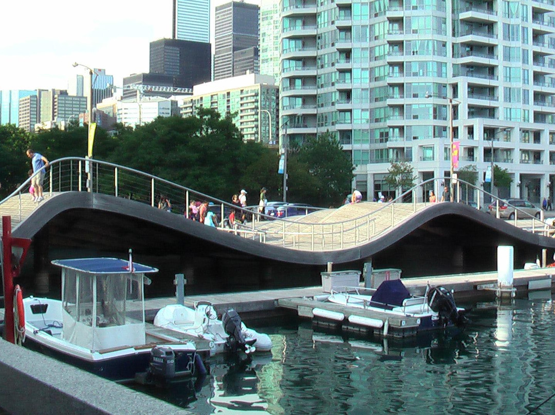 湖滨中心-多伦多必去景点