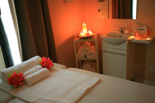 Crystal Beauty Estetica & Benessere - Saleterapia-Gallarate必去景点