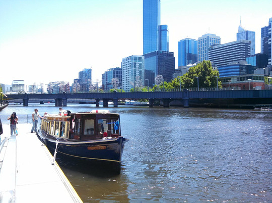 Classic Steamboat Cruises-墨尔本必去景点