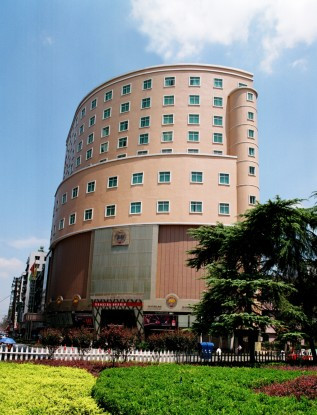 神龙百度大酒店主图