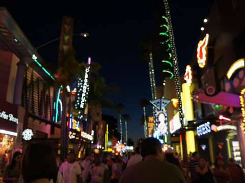 好莱坞环球影城步行街-洛杉矶必去景点