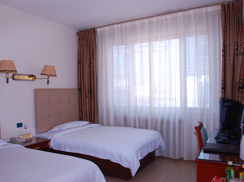 如家华驿酒店（潍坊火车站百货大楼店）主图