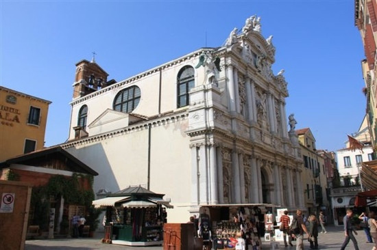 百合圣母教堂-威尼斯必去景点