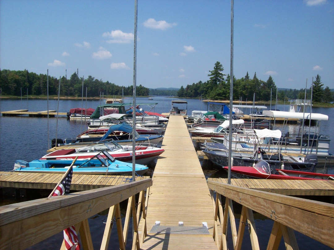 Beaver River Lodge主图