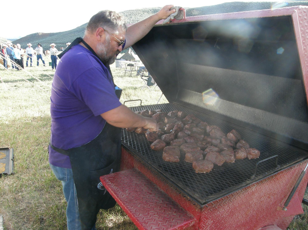 Outlaw Trail Ride-瑟莫波利斯必去景点