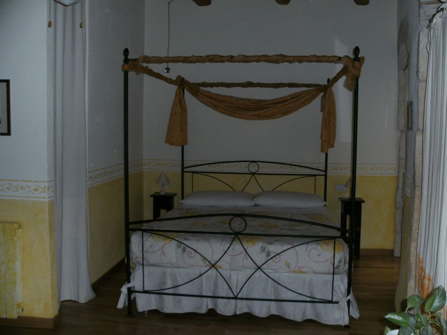 Su Planu酒店住宿-Residenza Crisaripa