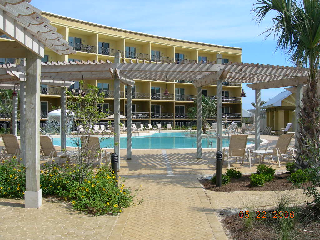 Beach Resort 512