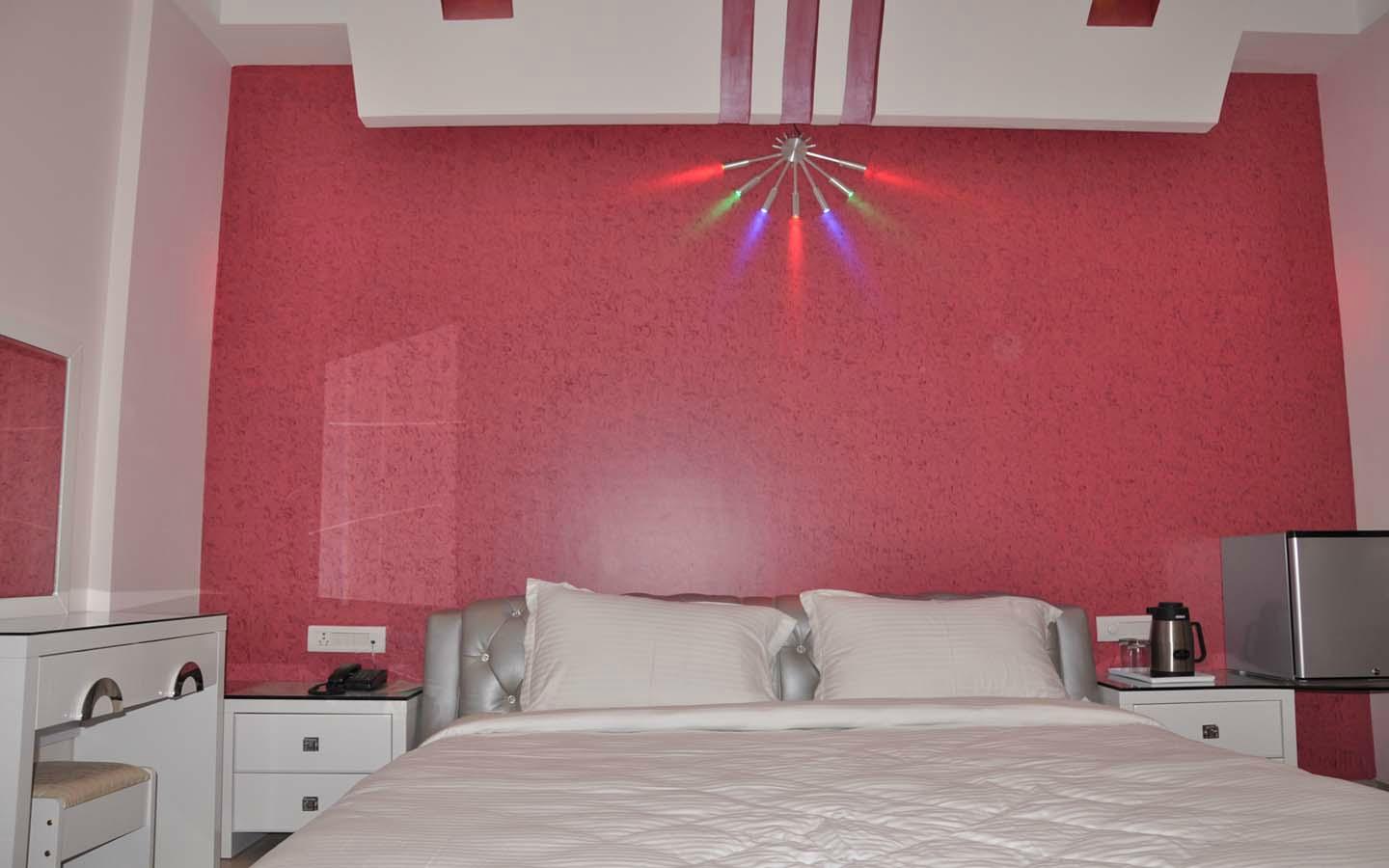 Capital O 83923 Hotel Kailash Madhav Paradise-官方