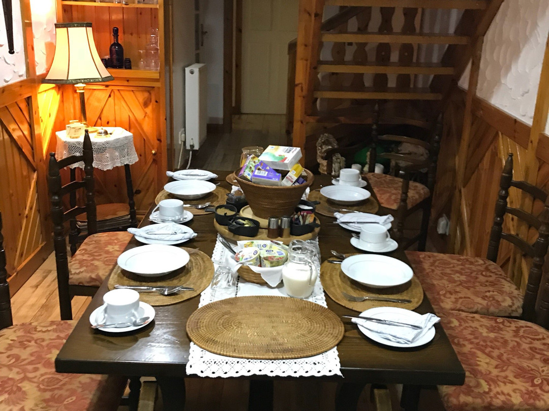 山梨树小屋酒店
