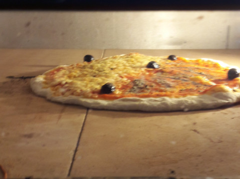 La Couronne餐馆和美食-PIZZERIA DE La Cote Bleue