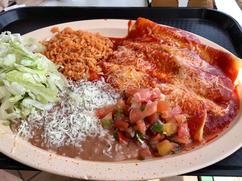 Julia's Restaurant Mexican Grill主图