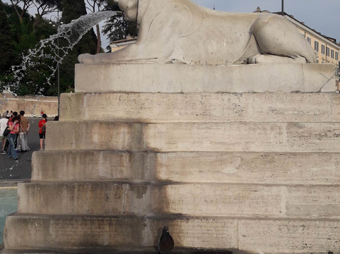 Fontana dei Leoni-罗马必去景点