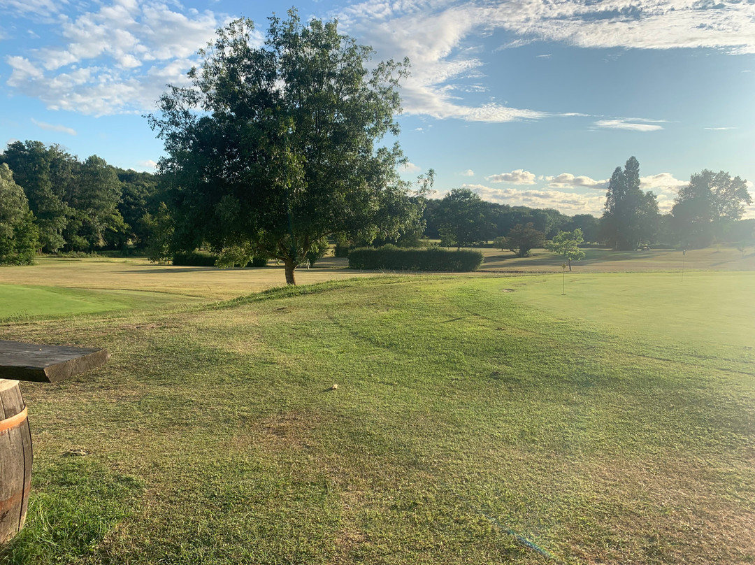 Golf de St Meard景点图片