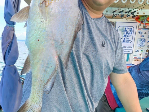 Deep Sea Fishing in Phu Quoc-富国岛必去景点