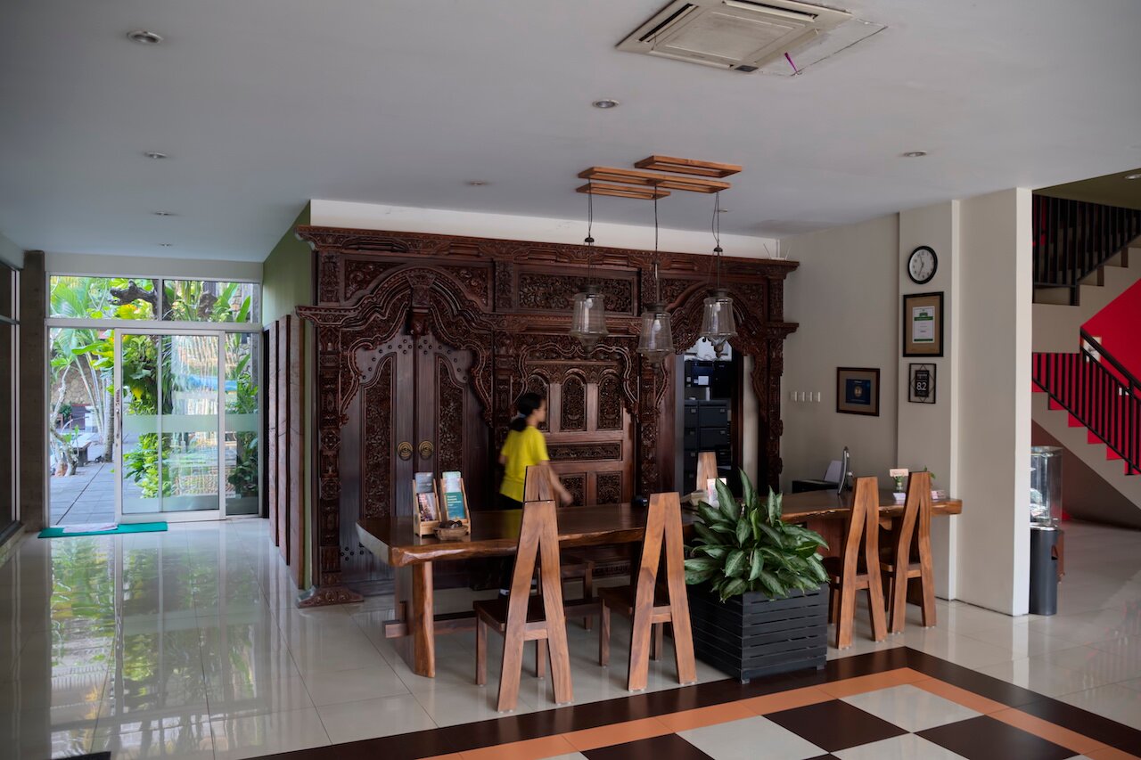 日食酒店-商务中心/多功能厅