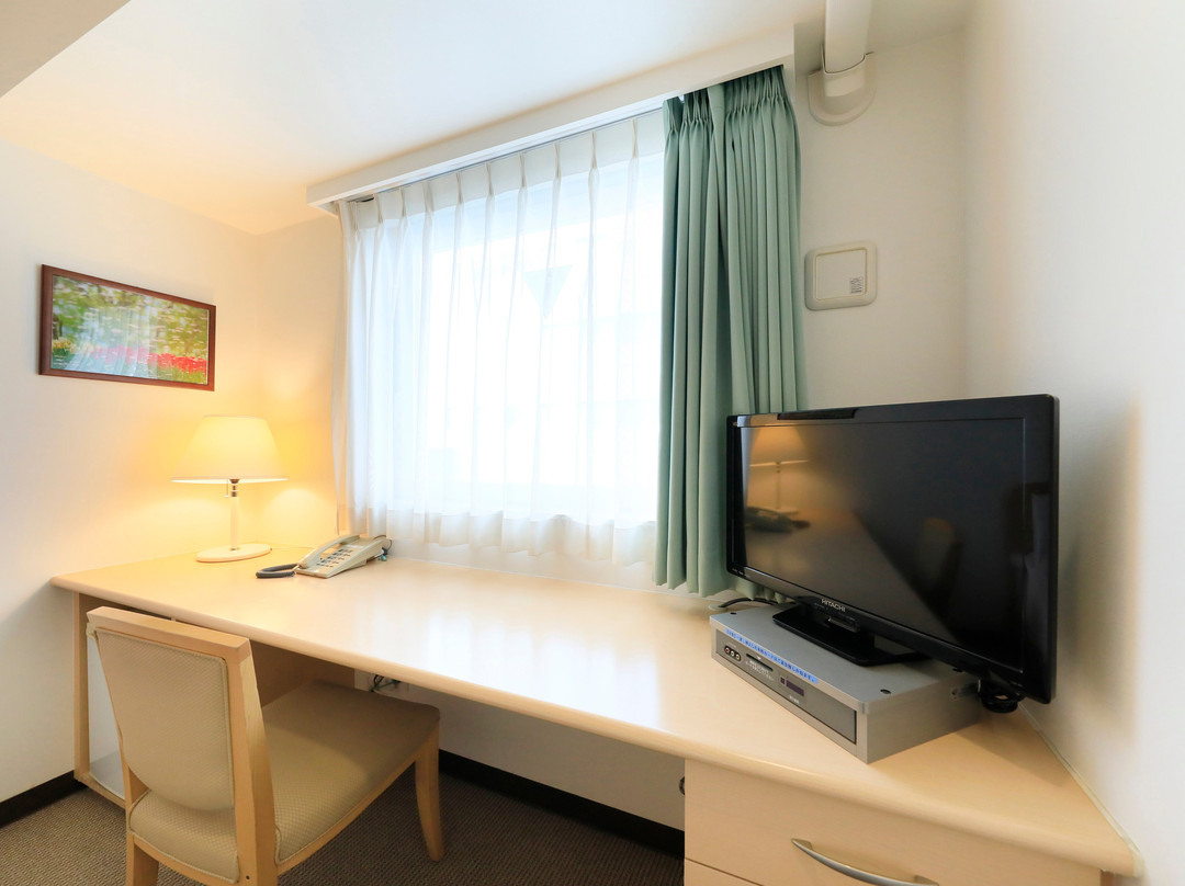 锦系町法米酒店主图