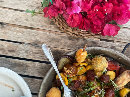 XIVI Restaurant & Bar