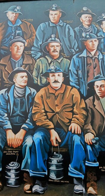 Downtown Miners Mural-Ironwood必去景点