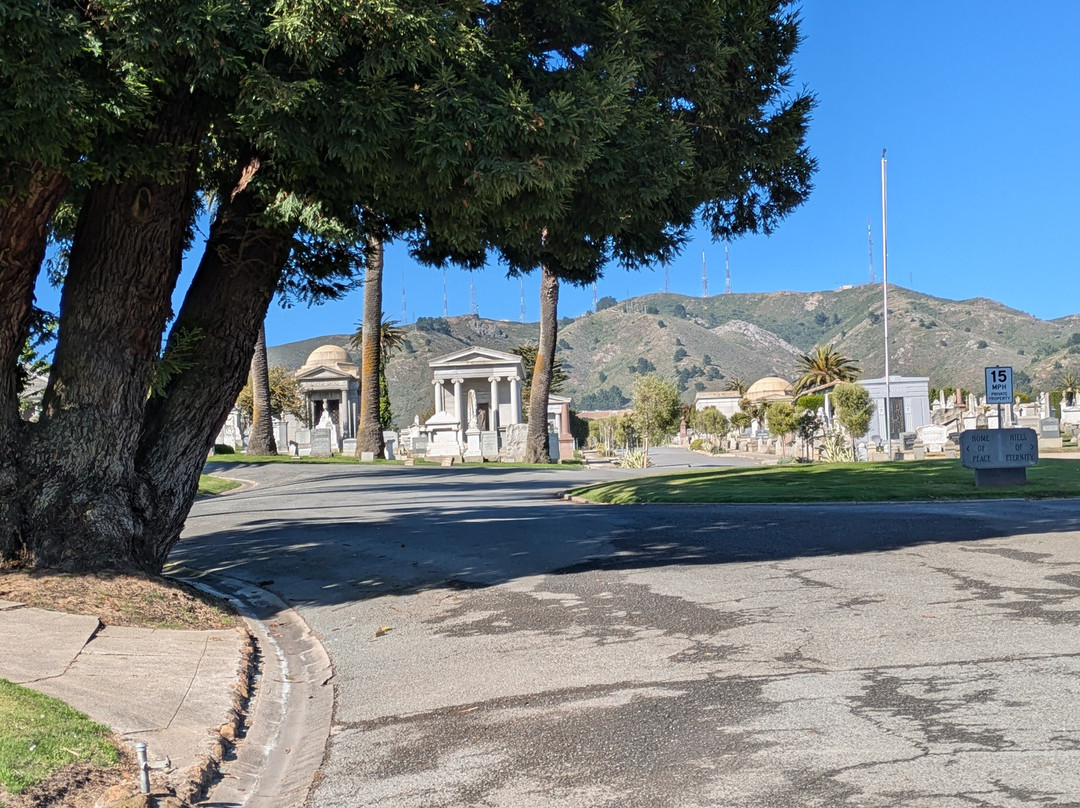 Hills of Eternity Memorial Park-Colma必去景点